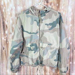 forever 21 camouflaged wind breaker
